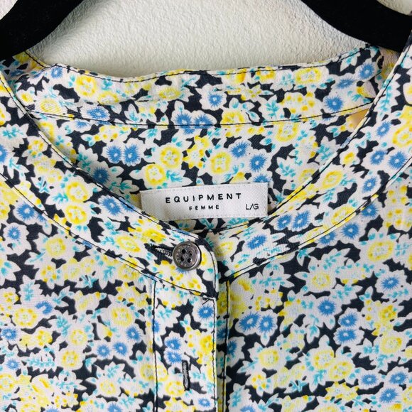 Equipment Silk Floral Blouse Size L Yellow Blue Print Popover - Picture 4 of 8